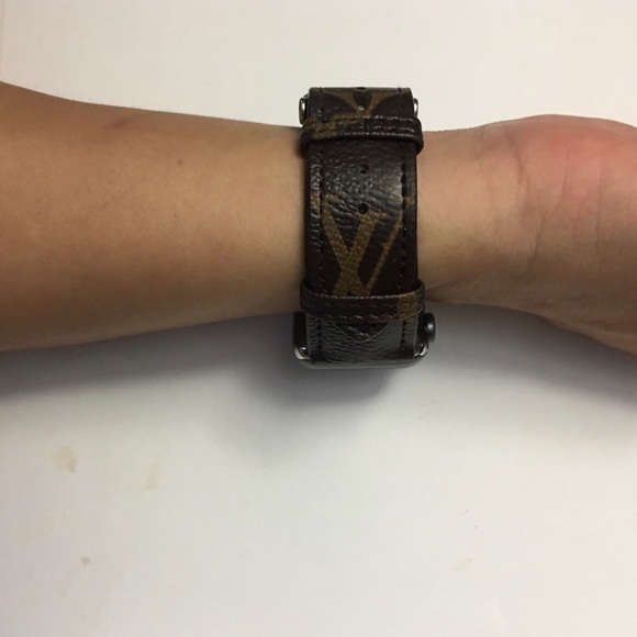 Wearing mine On my wrist - Picture 6 of 6